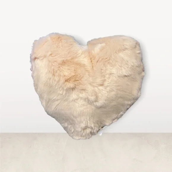 Decorative Heart Accent pillow! - Picture 3 of 8